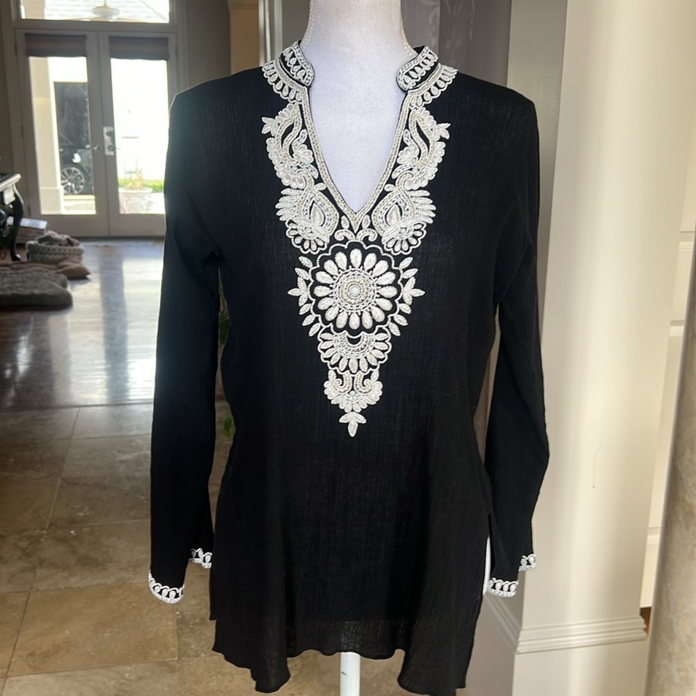 Yaytra Annie Tunic Black 8. NWOT. Never worn 100% cotton silk hand beaded tunic - Picture 2 of 11